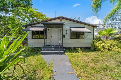349 Nw 41st St, Miami, FL, 33127-2829 | Card Image