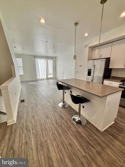 3103 Beachview Ln, PHILADELPHIA, PA, 19125-4367 | Card Image