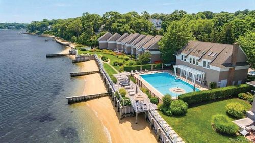 623624-62 Old Canoe Place Rd, Southampton, NY, 11968-3613 | Card Image