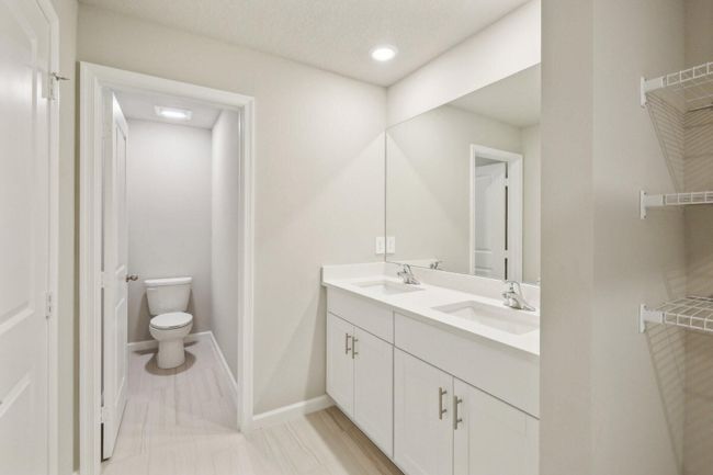 5730 Se Edgewater Cir, Townhouse with 3 bedrooms, 3 bathrooms and null parking in Stuart FL | Image 14