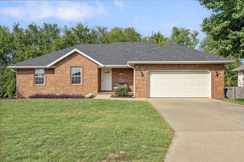 1135 W Broad St, Republic, MO, 65738-2705 | Card Image