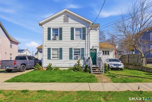 34 Pleasant St, New Britain, CT, 06051-2712 | Card Image