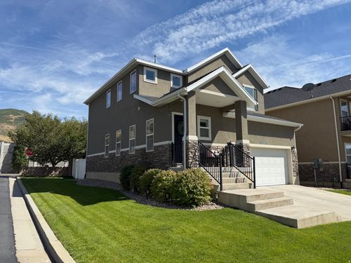 1053 Blackstone Dr, Fruit Heights, UT, 84037-2908 | Card Image