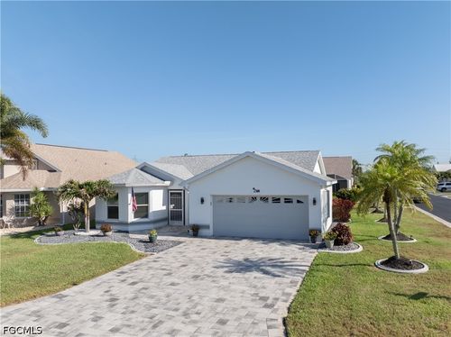 3588 Sabal Springs Blvd, NORTH FORT MYERS, FL, 33917-2077 | Card Image