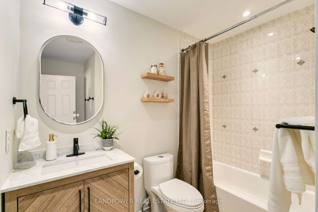 43 Linnell St, House attached with 3 bedrooms, 3 bathrooms and 2 parking in Ajax ON | Image 15