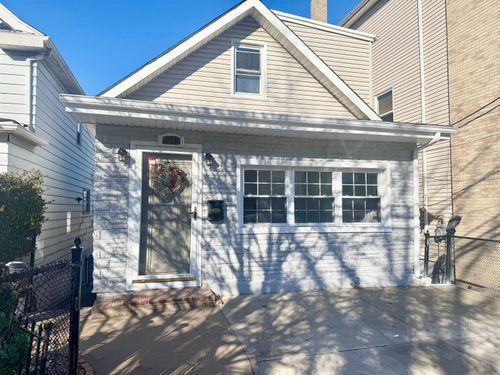 9005 Durham Ave, North Bergen, NJ, 07047-4437 | Card Image