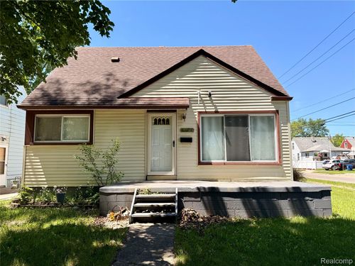 18719 Poinciana, Redford, MI, 48240-2032 | Card Image