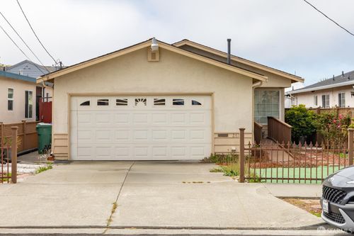 2618 Virginia Ave, Richmond, CA, 94804-2910 | Card Image