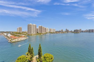 1401 - 301 174th St, Condo with 2 bedrooms, 2 bathrooms and null parking in Sunny Isles Beach FL | Image 1