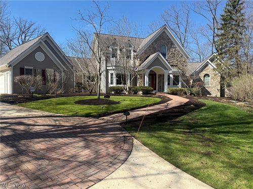 2890 Alvord Pl, Pepper Pike, OH, 44124-4702 | Card Image