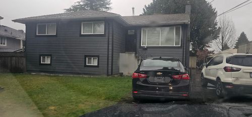 11082 146a St, Surrey, BC, V3R3V5 | Card Image