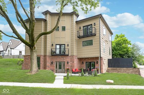 2130 Brookside Parkway North Dr, Indianapolis, IN, 46201-1263 | Card Image
