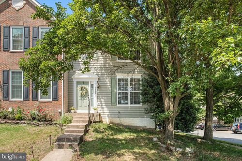 12050 Etta Pl, BRISTOW, VA, 20136-1267 | Card Image