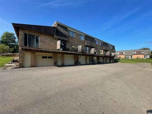 3700 Martindale Road Ne, Canton, OH, 44714 | Card Image