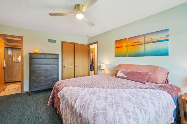 09_Interior.jpg | Image 9