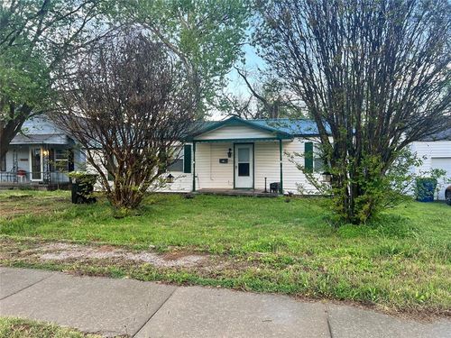 619 W Locust St, Tecumseh, OK, 74873-3808 | Card Image