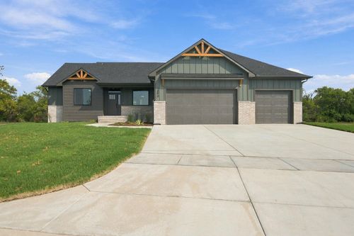 1493 W Cozy Hollow Ct, Goddard, KS, 67052-7402 | Card Image