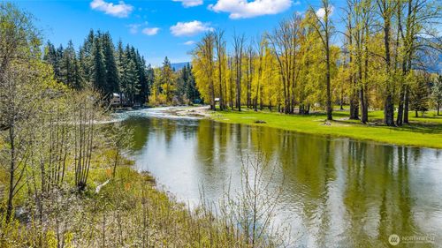 541 Heron Dr, Cle Elum, WA, 98922-9406 | Card Image