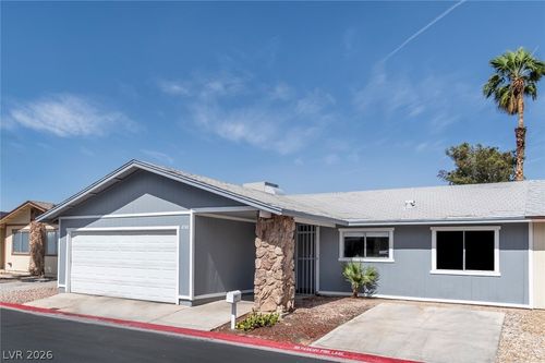 4748 Buena Vista Way, Las Vegas, NV, 89122-6127 | Card Image