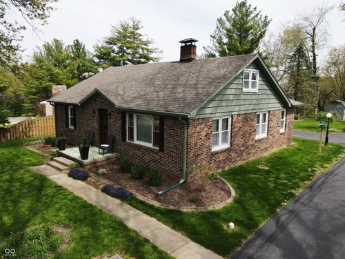 55 Gill Dr, Danville, IN, 46122-1033 | Card Image