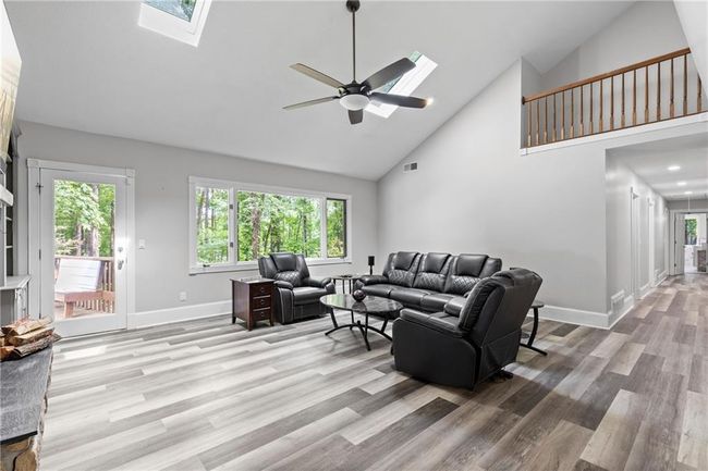 630 Buttercup Trce, House other with 7 bedrooms, 5 bathrooms and null parking in Alpharetta GA | Image 32