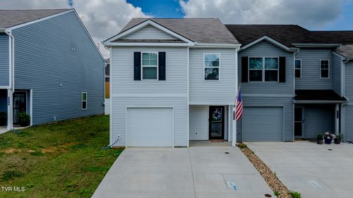 925 Lola Lane, Kingsport, TN, 37663 | Card Image