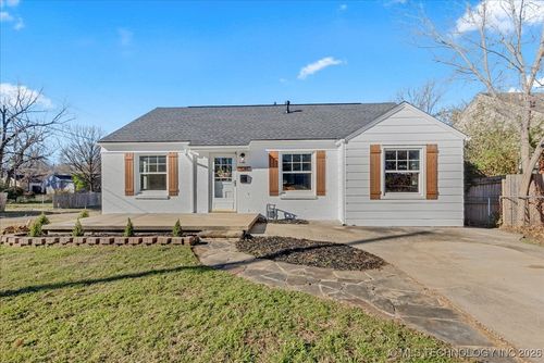 546 S Marion Ave, Tulsa, OK, 74112-3928 | Card Image