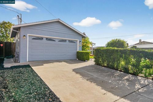 35794 Cabral Dr, Fremont, CA, 94536-5442 | Card Image