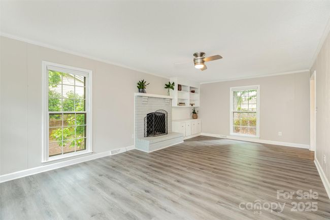14027 Hackamore Dr, House other with 4 bedrooms, 3 bathrooms and null parking in Matthews NC | Image 6