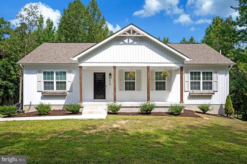 12137 Ridge Rd, King George, VA, 22485-4520 | Card Image