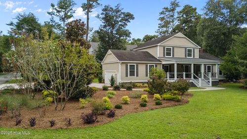 241 Oakleaf Dr, Pine Knoll Shores, NC, 28512-6406 | Card Image