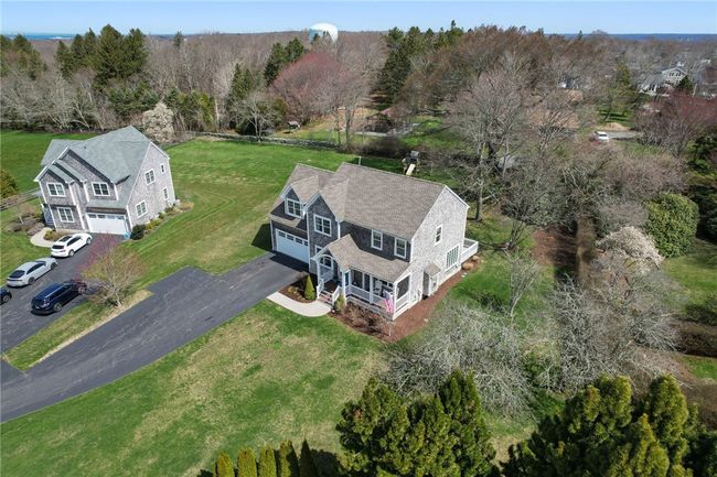 37 Island Dr, House other with 4 bedrooms, 3 bathrooms and 6 parking in Middletown RI | Image 31