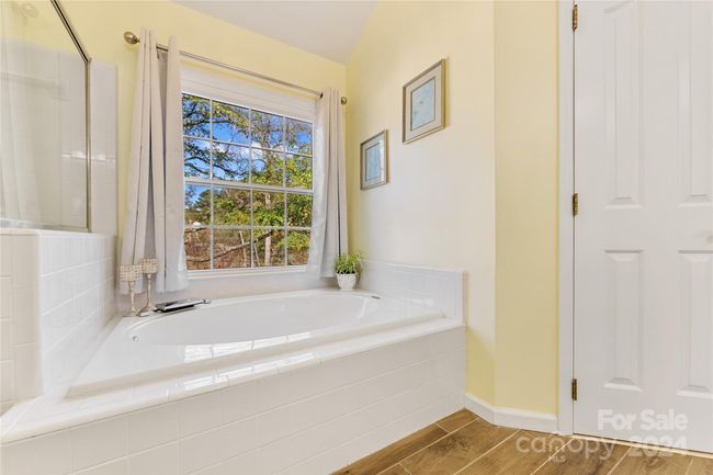 928 Sunnyview Cir, House other with 4 bedrooms, 4 bathrooms and null parking in Matthews NC | Image 24