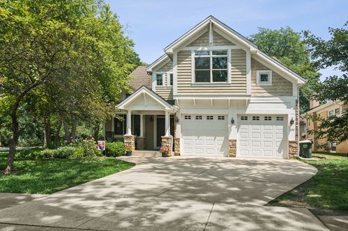 103 S Donald Ave, Arlington Heights, IL, 60004-6846 | Card Image