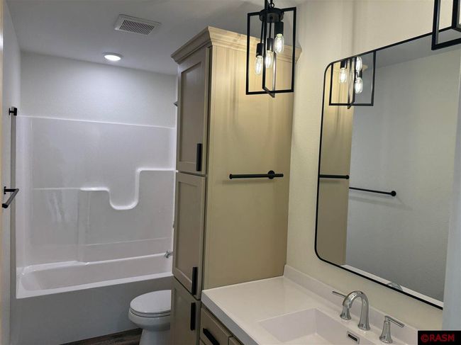 2024 Bluestem Dr, House other with 3 bedrooms, 2 bathrooms and null parking in Mankato MN | Image 29