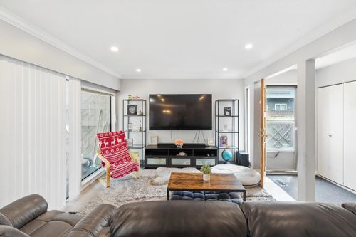 46-9460 Glenallan Dr, Richmond, BC, V7A2S8 | Card Image