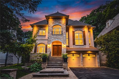 3021 Woodland Park Dr, Burlington, ON, L7N1K8 | Card Image