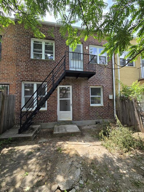 1161 E 101st St, Brooklyn, NY, 11236-4427 | Card Image