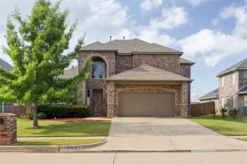 629 Peach Ln, Burleson, TX, 76028-8462 | Card Image