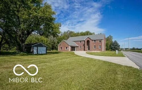 461 S County Road 725 W, Yorktown, IN, 47396-9661 | Card Image