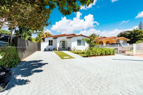 2039 Sw 60th Ct, Miami, FL, 33155-2040 | Card Image