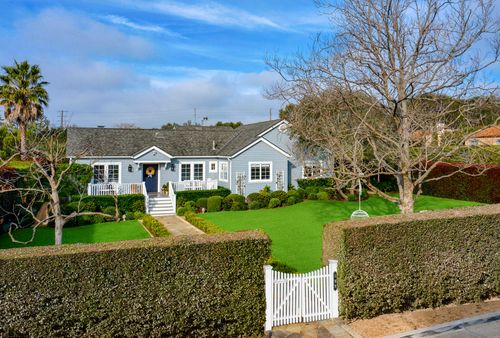 199 Ocean View Ave, Carpinteria, CA, 93013-3021 | Card Image