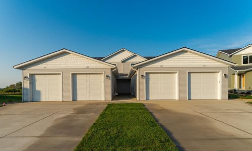 1105 Century Hills Ln Ne, Rochester, MN, 55906 | Card Image