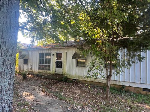 779 Conley Rd, Forest Park, GA, 30297-1049 | Card Image