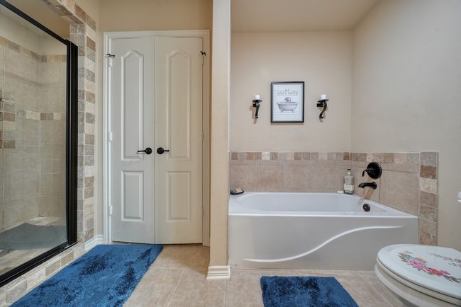 APT-1402 - 421 W Cumberland Rd, Condo with 2 bedrooms, 2 bathrooms and null parking in Tyler TX | Image 26