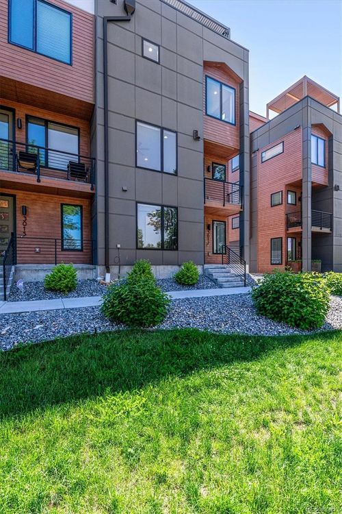 3017 W 53rd Ave, Denver, CO, 80221-6563 | Card Image