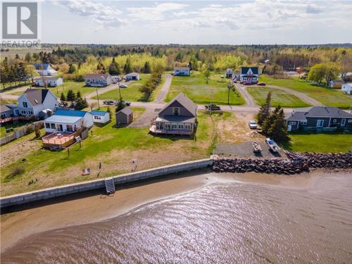 1538 Rte 475, Baie De Bouctouche, NB, E4S4R2 | Card Image