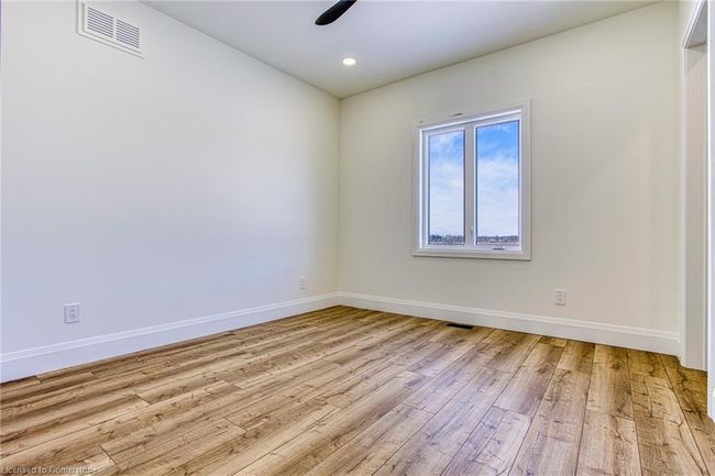 9392 Silver St, House other with 4 bedrooms, 4 bathrooms and 19 parking in Caistor Centre ON | Image 33