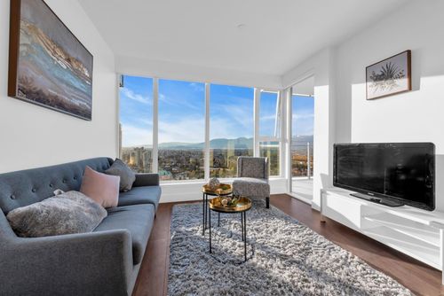 3006-4711 Hazel St, Burnaby, BC, V5H0J9 | Card Image