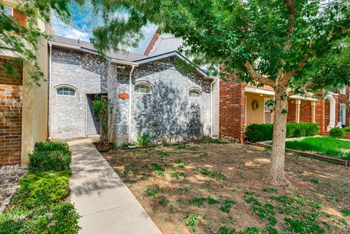 3216 Dentcrest Dr, Midland, TX, 79707-5242 | Card Image